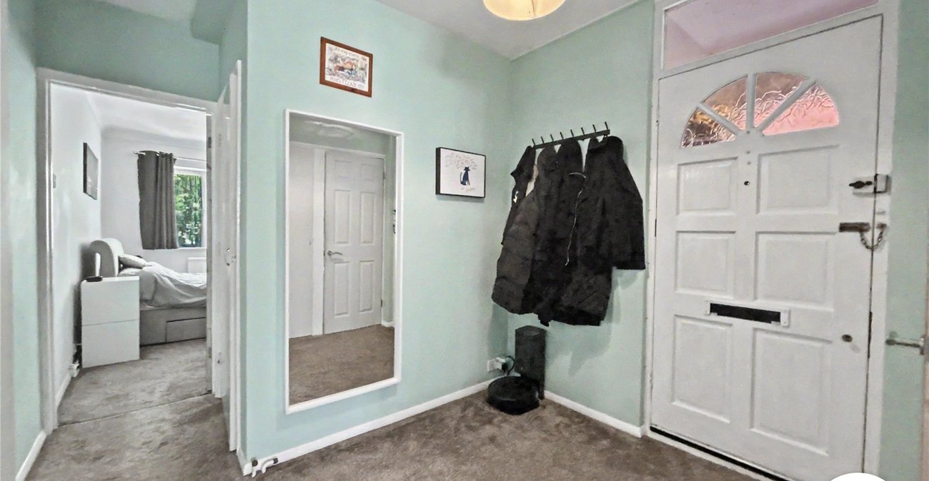 2 bedroom property for sale in Sidcup | Robinson Jackson
