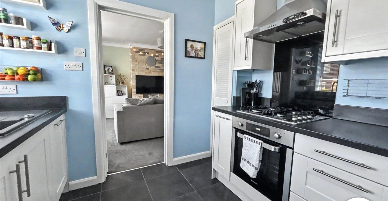 2 bedroom property for sale in Sidcup | Robinson Jackson