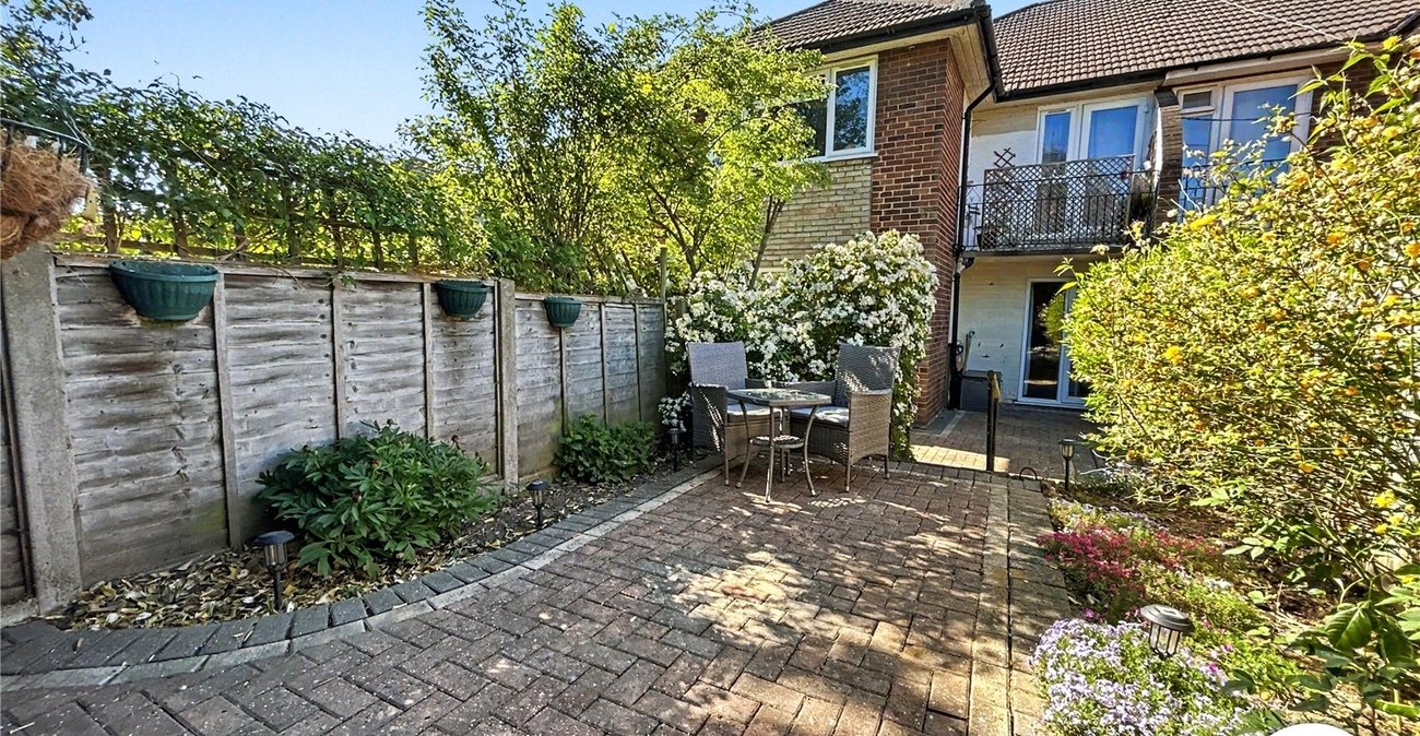 2 bedroom property for sale in Sidcup | Robinson Jackson