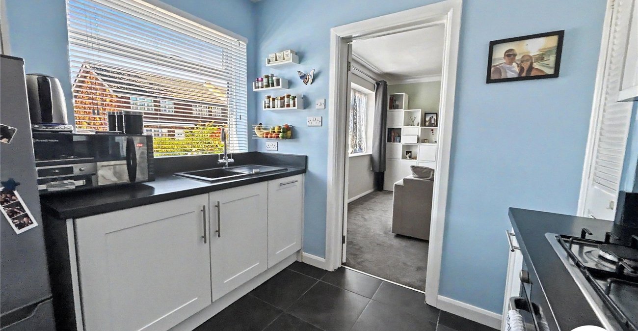 2 bedroom property for sale in Sidcup | Robinson Jackson