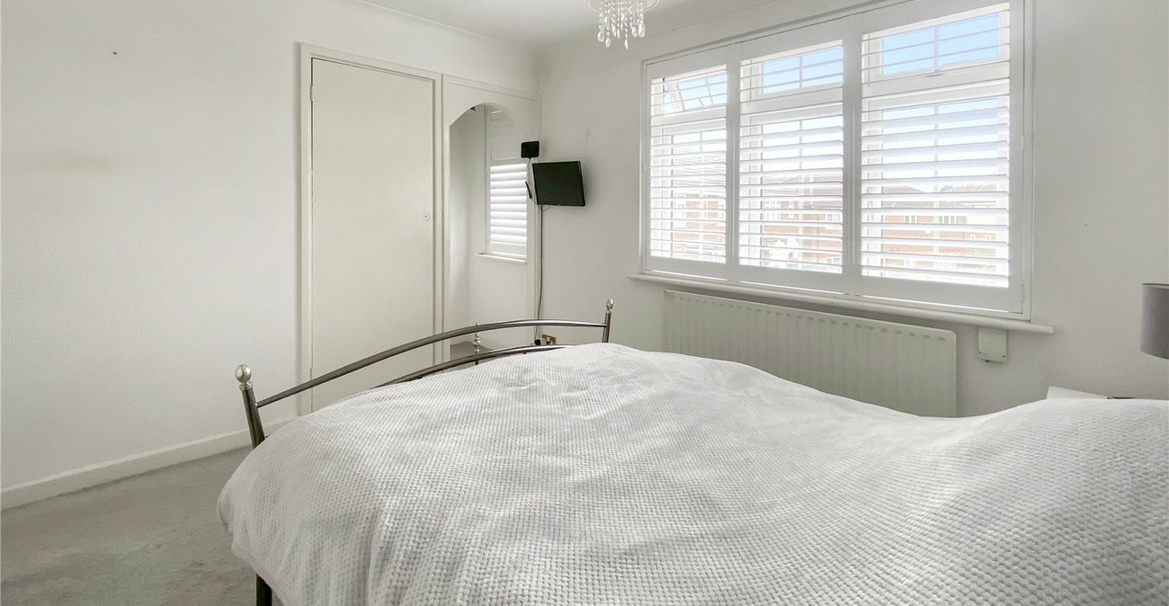 2 bedroom house for sale in Sidcup | Robinson Jackson