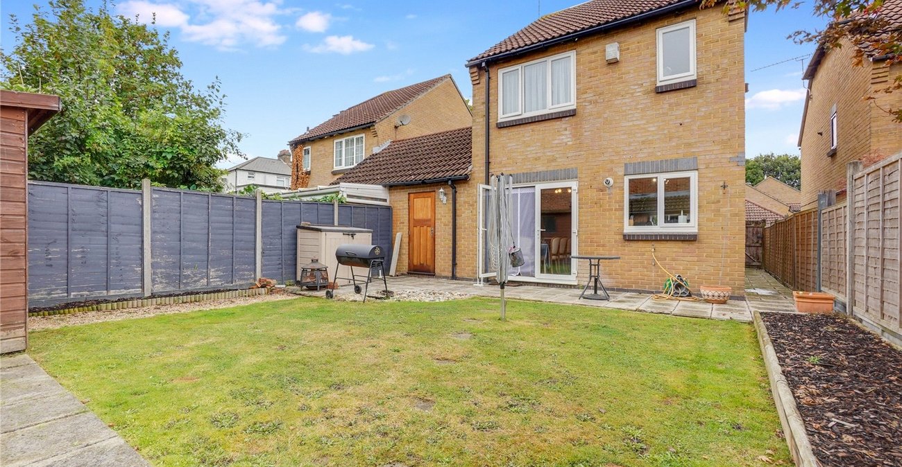 3 bedroom house for sale in Greenhithe | Robinson Jackson