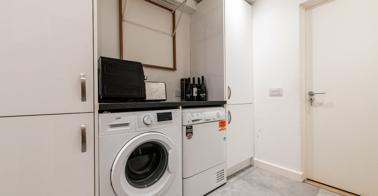 4 bedroom house for sale in Gravesend | Robinson Michael & Jackson