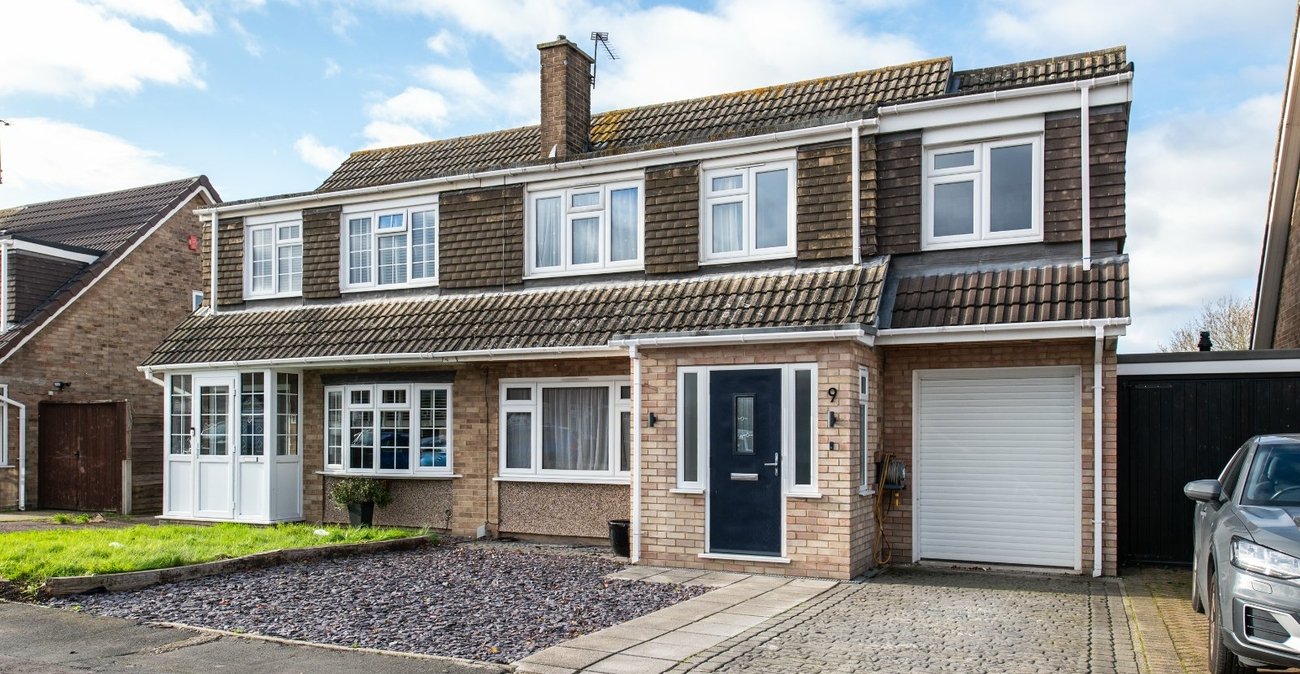 4 bedroom house for sale in Gravesend | Robinson Michael & Jackson