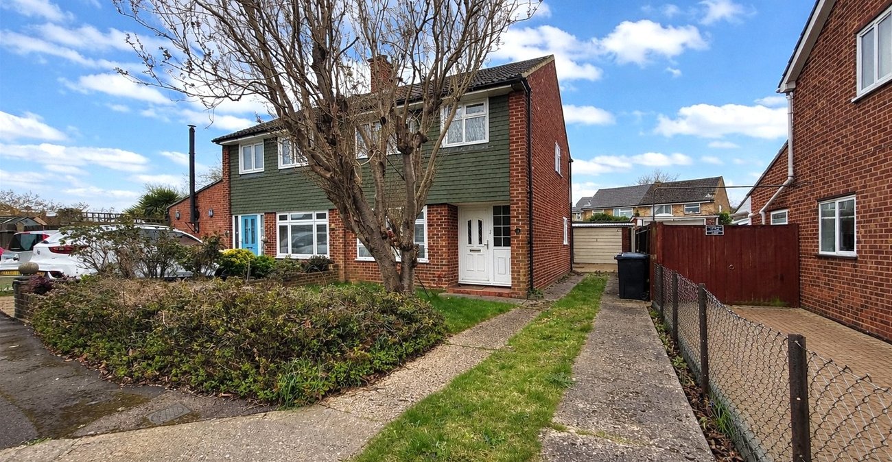 3 bedroom house for sale in Gravesend | Robinson Michael & Jackson