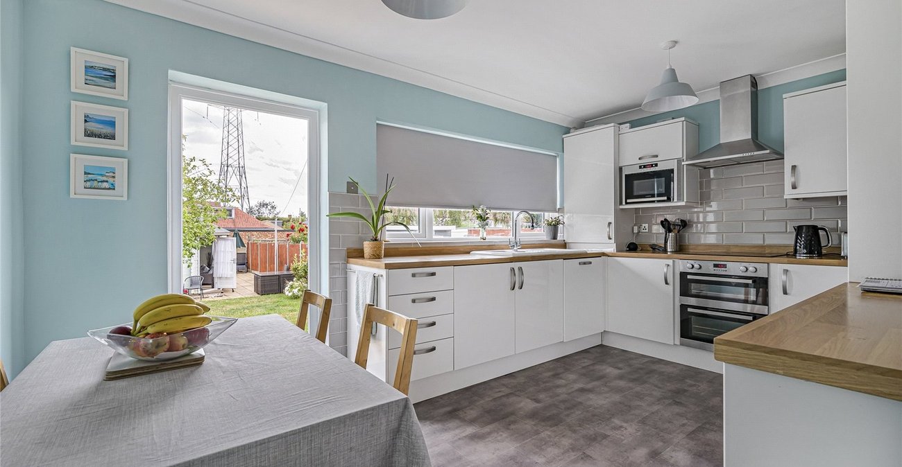 3 bedroom house for sale in Welling | Robinson Jackson