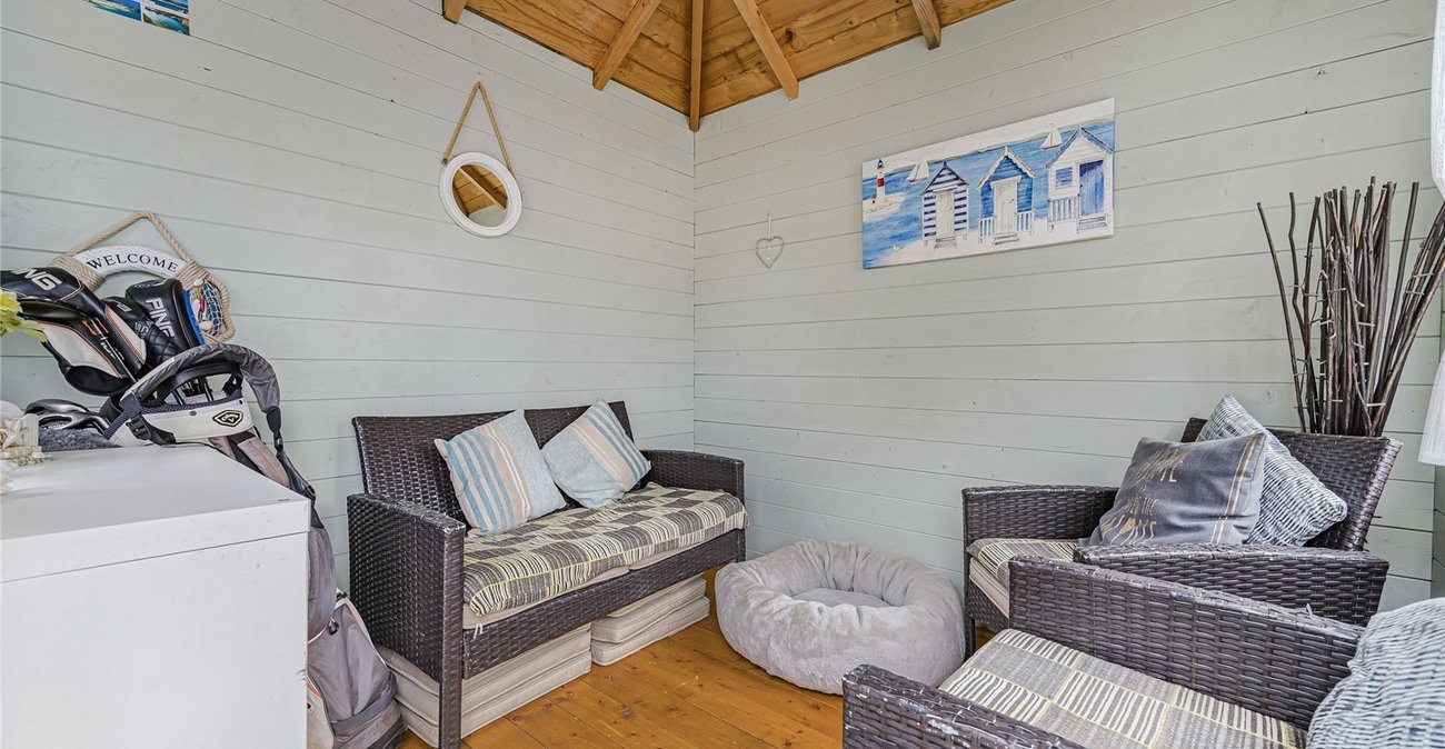 3 bedroom house for sale in Welling | Robinson Jackson