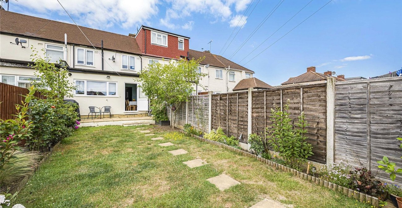 3 bedroom house for sale in Welling | Robinson Jackson