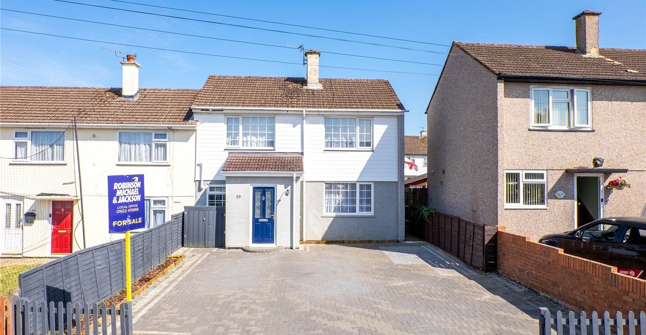 3 bedroom house for sale in Maidstone | Robinson Michael & Jackson