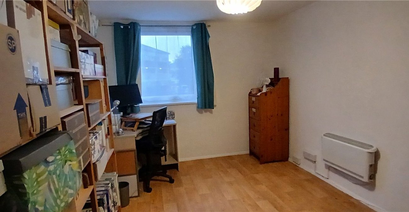 2 bedroom property for sale in Orpington | Robinson Jackson