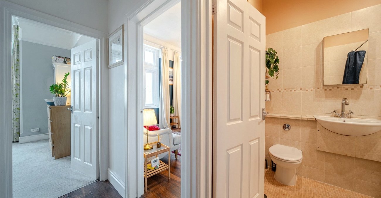 2 bedroom property for sale in Sydenham | Robinson Jackson