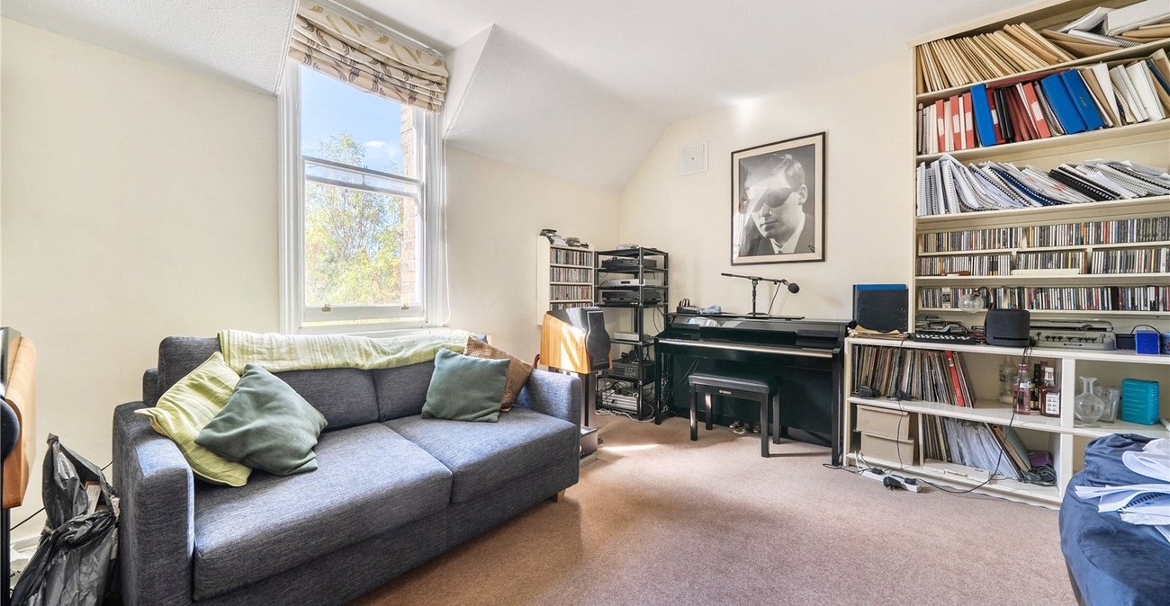 1 bedroom property for sale in Sydenham | Robinson Jackson