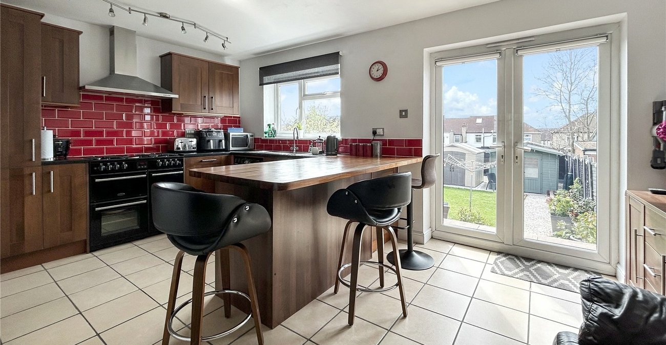 3 bedroom house for sale in South Welling | Robinson Jackson