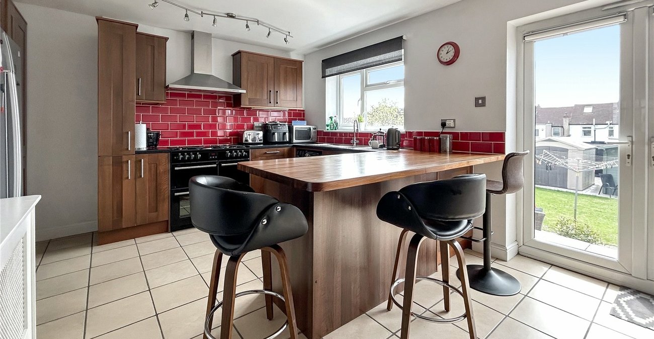 3 bedroom house for sale in South Welling | Robinson Jackson