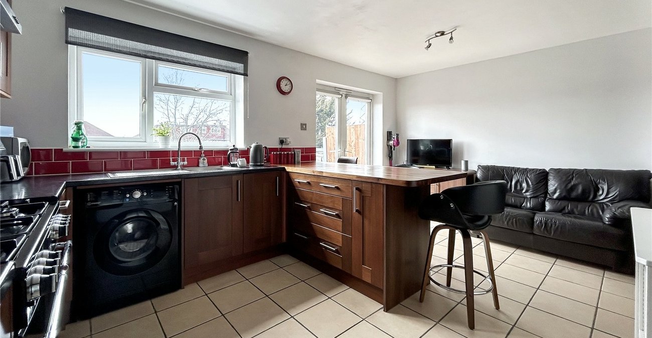 3 bedroom house for sale in South Welling | Robinson Jackson