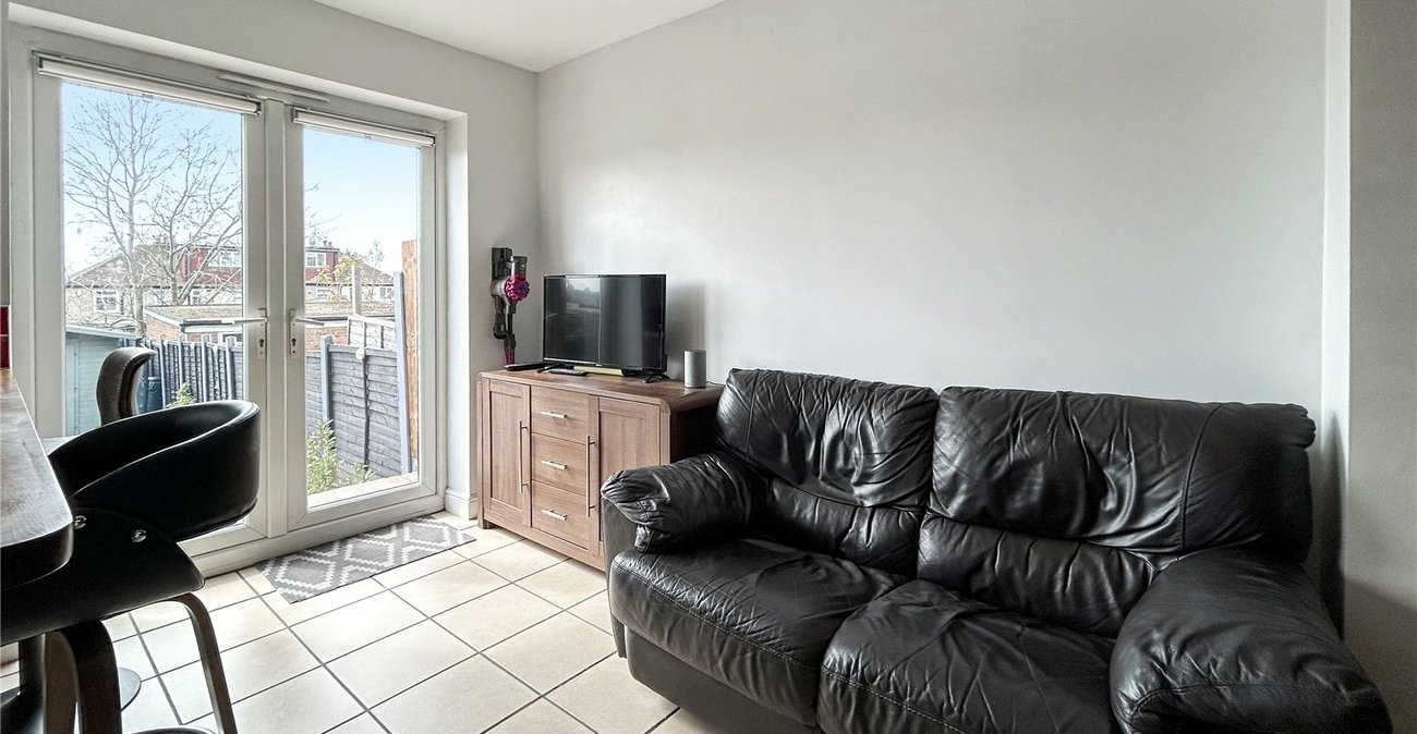 3 bedroom house for sale in South Welling | Robinson Jackson