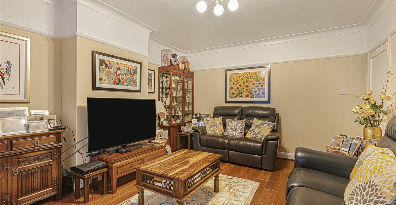 4 bedroom house for sale in South Welling | Robinson Jackson