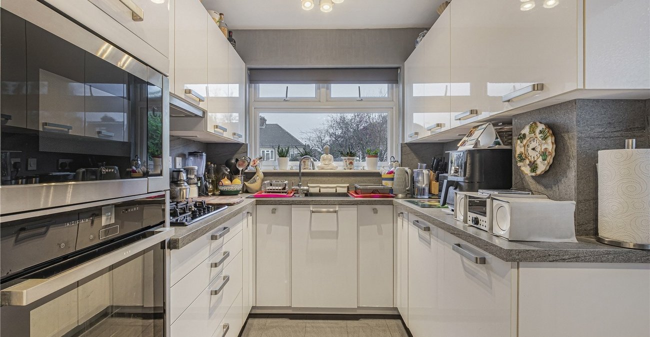 4 bedroom house for sale in South Welling | Robinson Jackson