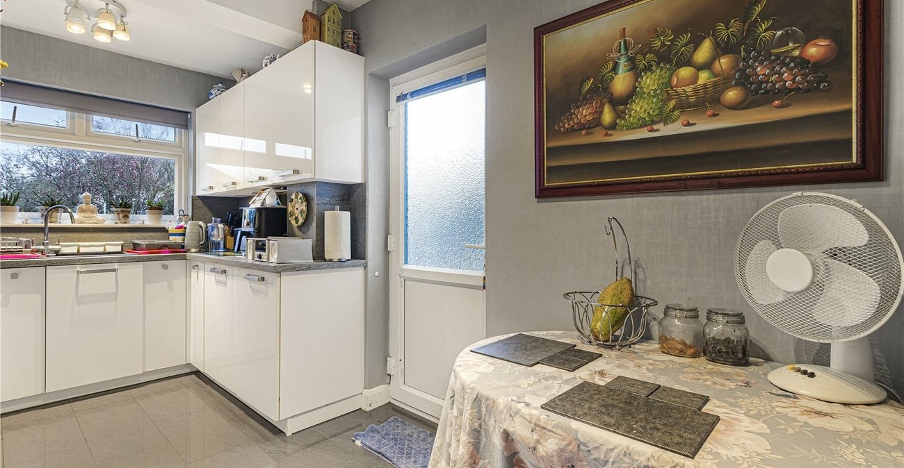 4 bedroom house for sale in South Welling | Robinson Jackson