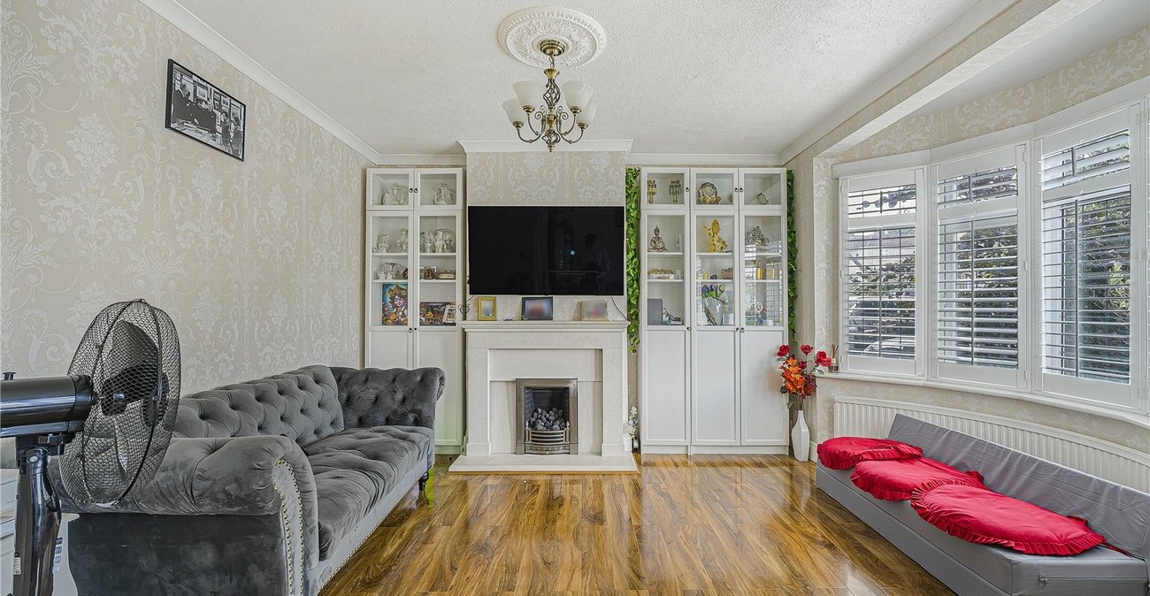 5 bedroom house for sale in South Welling | Robinson Jackson