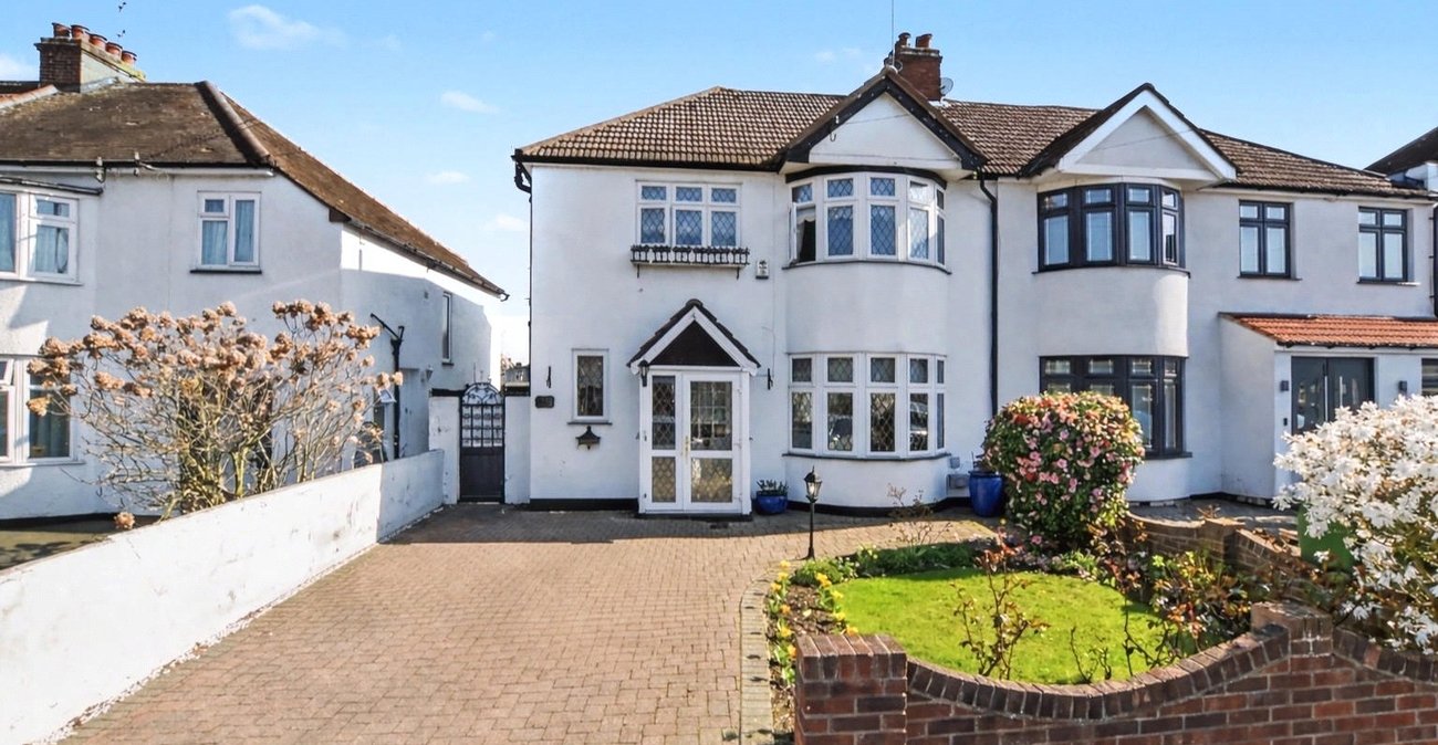 3 bedroom house for sale in South Welling | Robinson Jackson