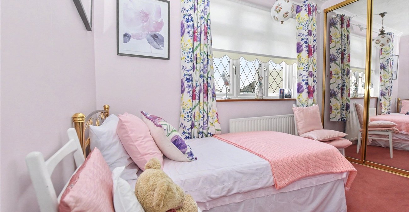 3 bedroom house for sale in South Welling | Robinson Jackson