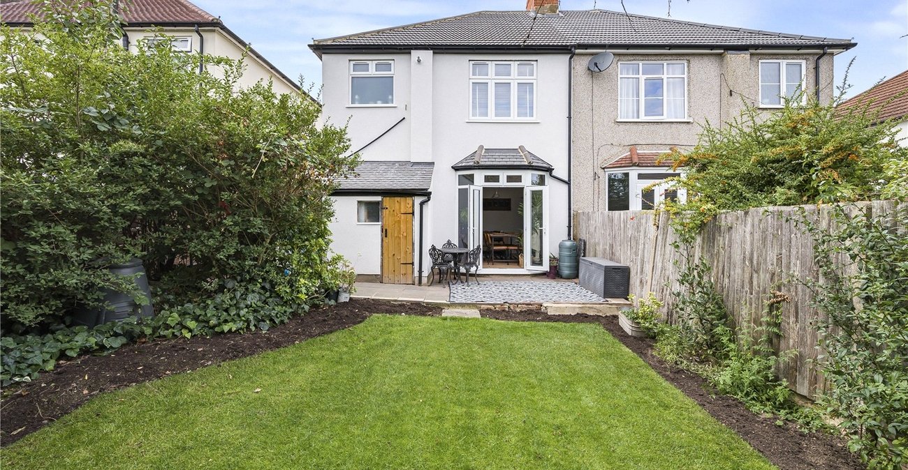 3 bedroom house for sale in South Welling | Robinson Jackson