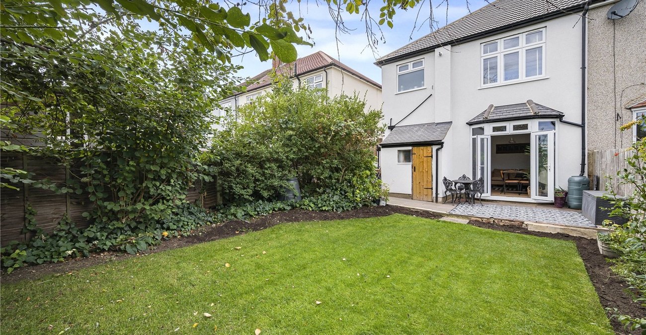 3 bedroom house for sale in South Welling | Robinson Jackson