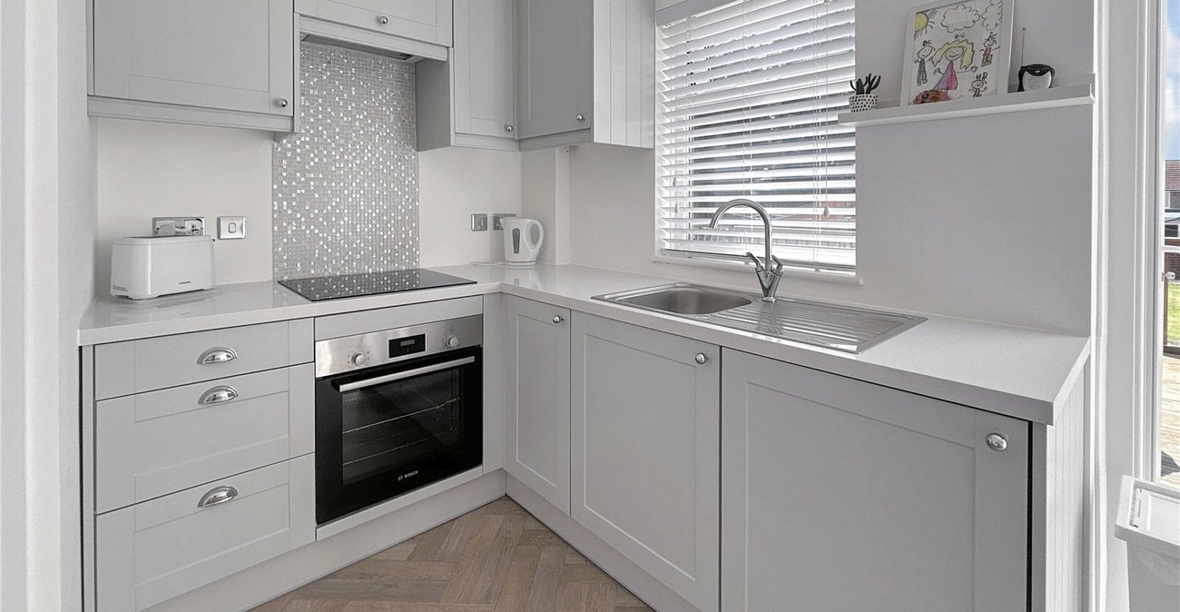 2 bedroom house for sale in Welling | Robinson Jackson