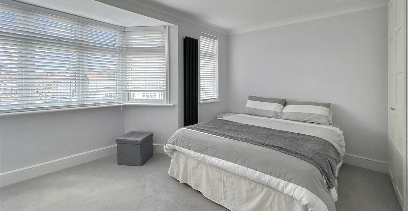 2 bedroom house for sale in Welling | Robinson Jackson