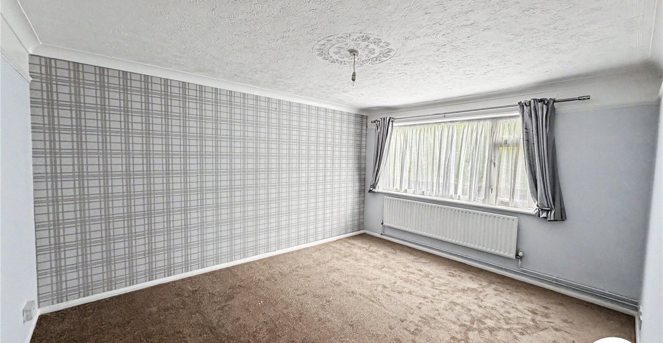 2 bedroom property for sale in Lordswood | Robinson Michael & Jackson