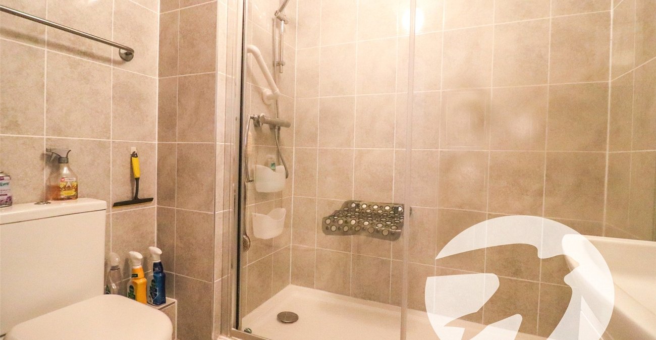 1 bedroom property for sale in Erith | Robinson Jackson