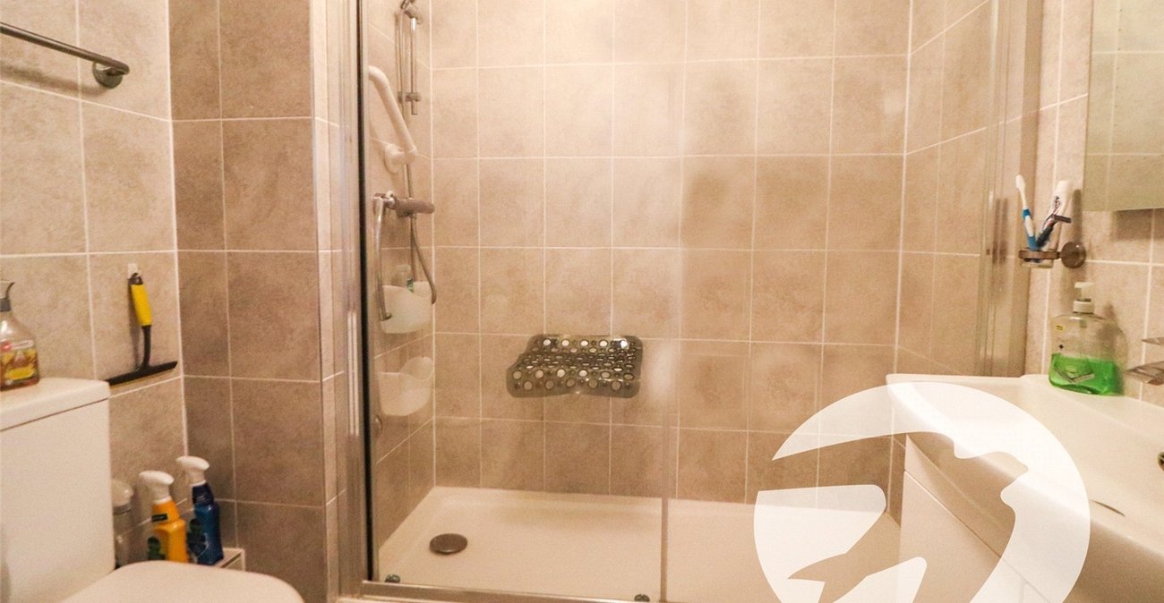 1 bedroom property for sale in Erith | Robinson Jackson
