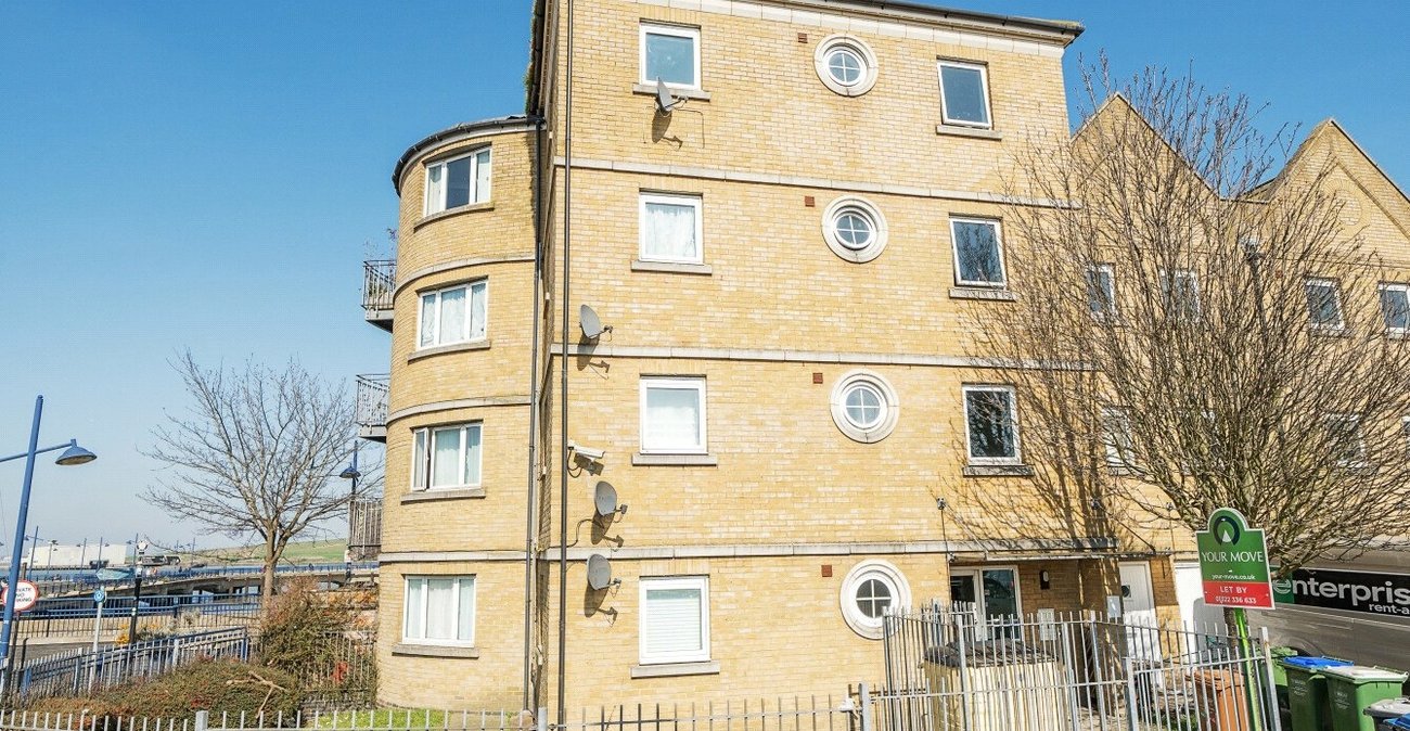 2 bedroom property for sale in Erith | Robinson Jackson