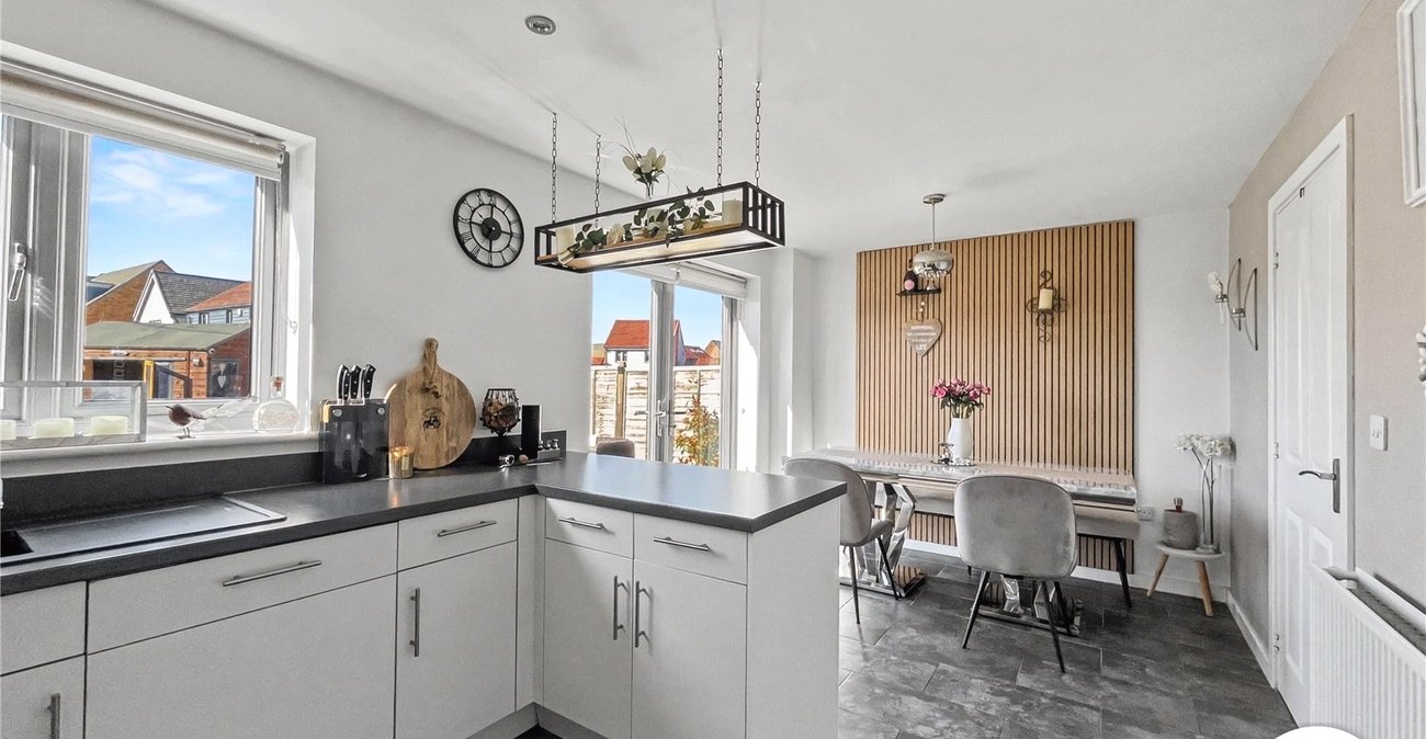 4 bedroom house for sale in Minster on Sea | Robinson Michael & Jackson