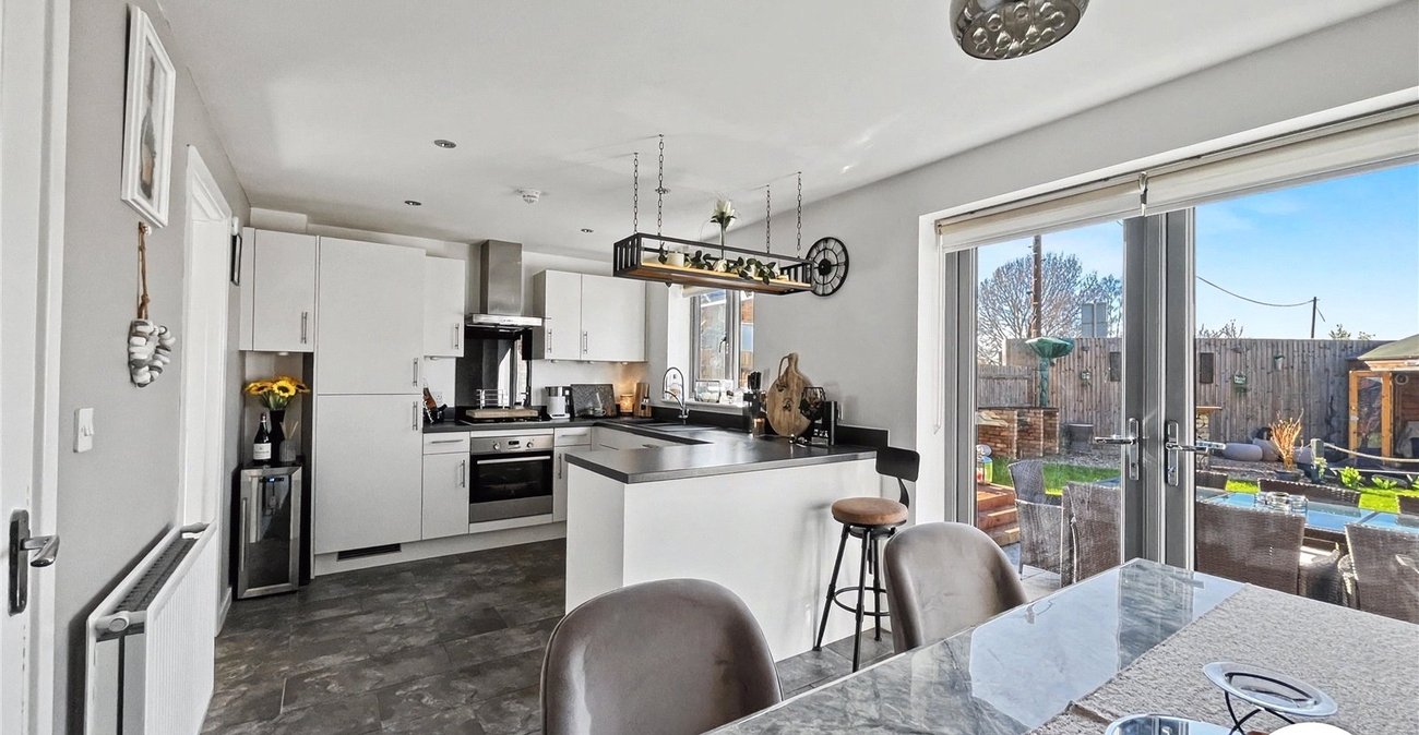 4 bedroom house for sale in Minster on Sea | Robinson Michael & Jackson