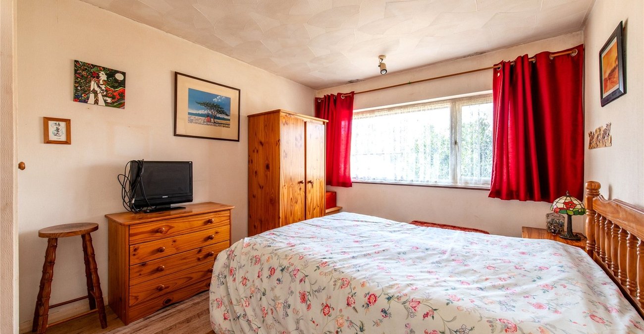 3 bedroom house for sale in Gravesend | Robinson Michael & Jackson