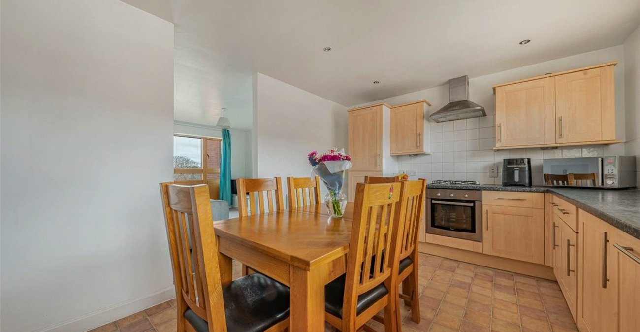 2 bedroom property for sale in St Pauls Cray | Robinson Jackson