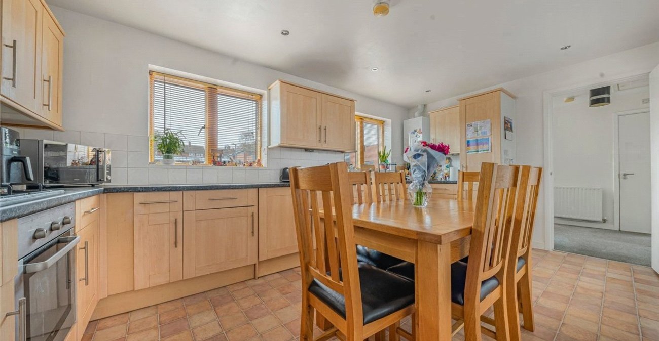2 bedroom property for sale in St Pauls Cray | Robinson Jackson
