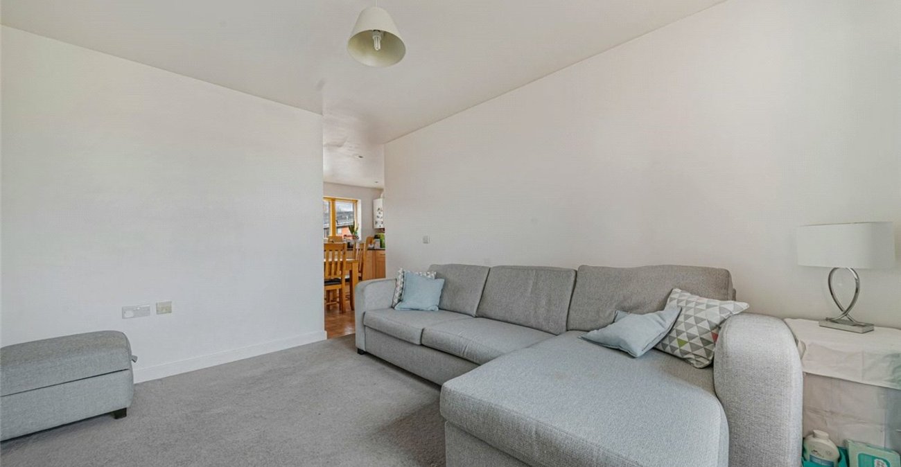 2 bedroom property for sale in St Pauls Cray | Robinson Jackson