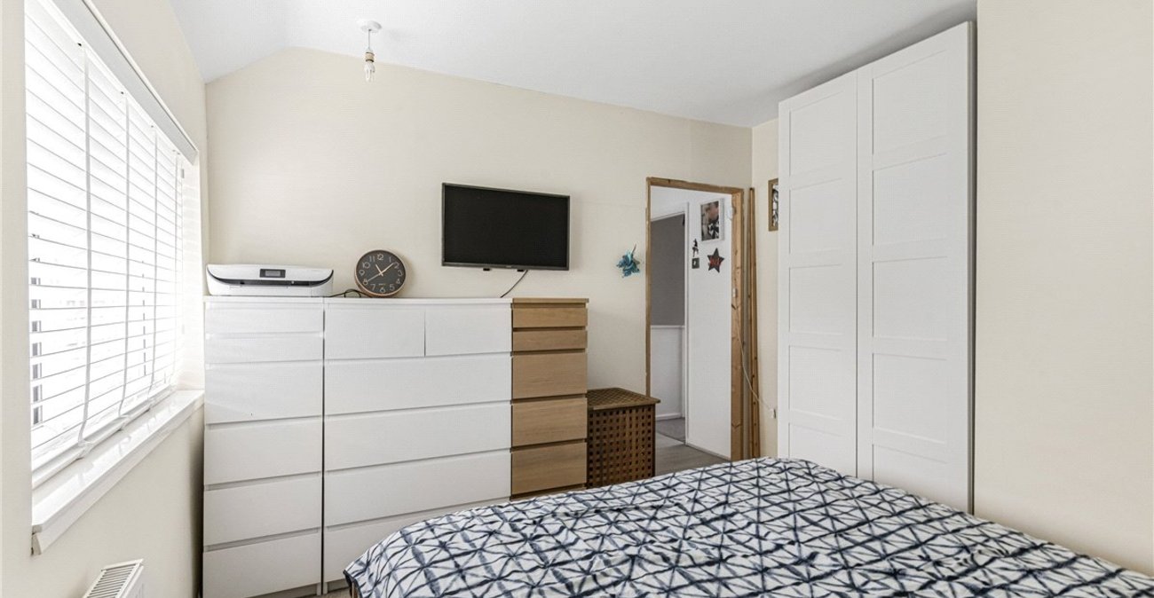 3 bedroom house for sale in St Pauls Cray | Robinson Jackson