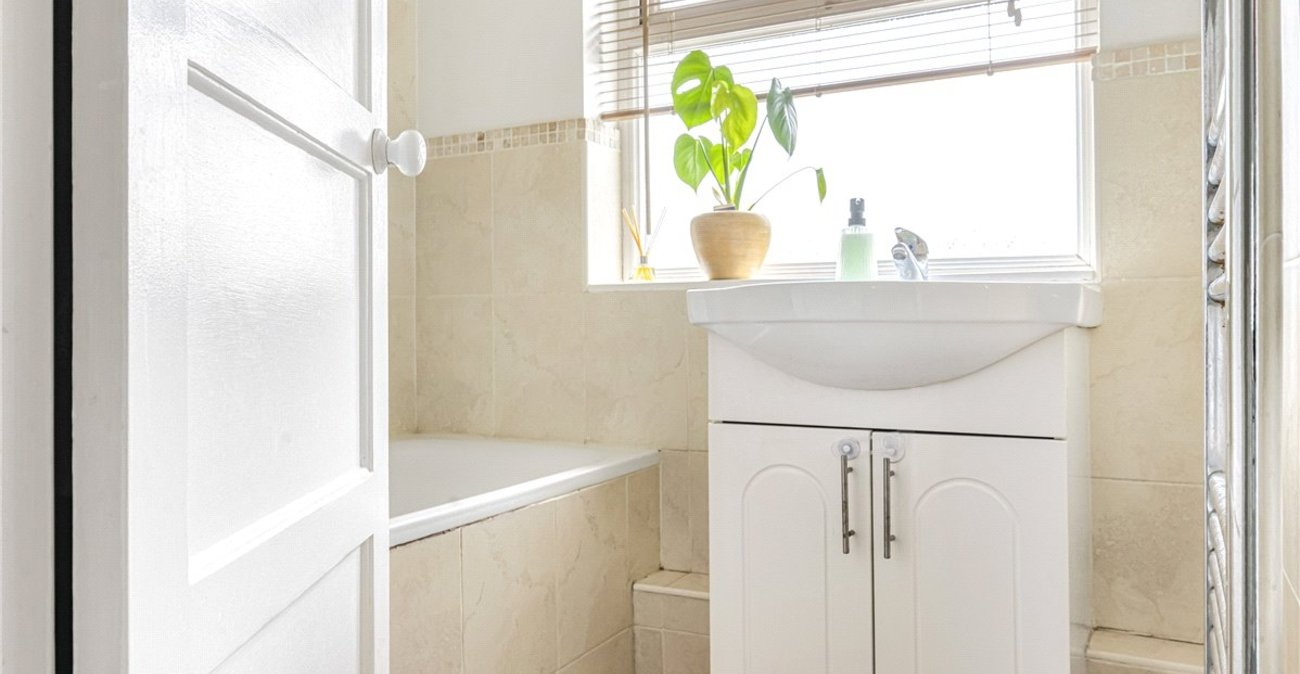 3 bedroom house for sale in St Pauls Cray | Robinson Jackson