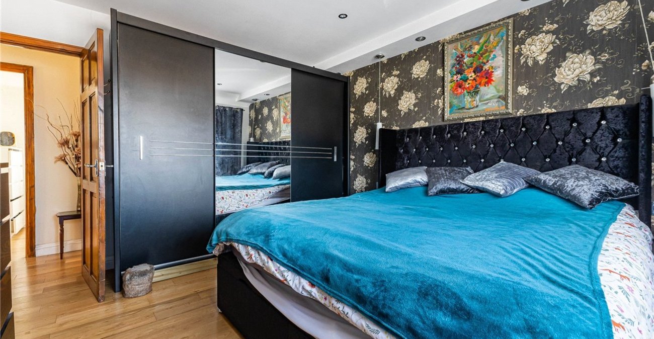 3 bedroom house for sale in St Pauls Cray | Robinson Jackson