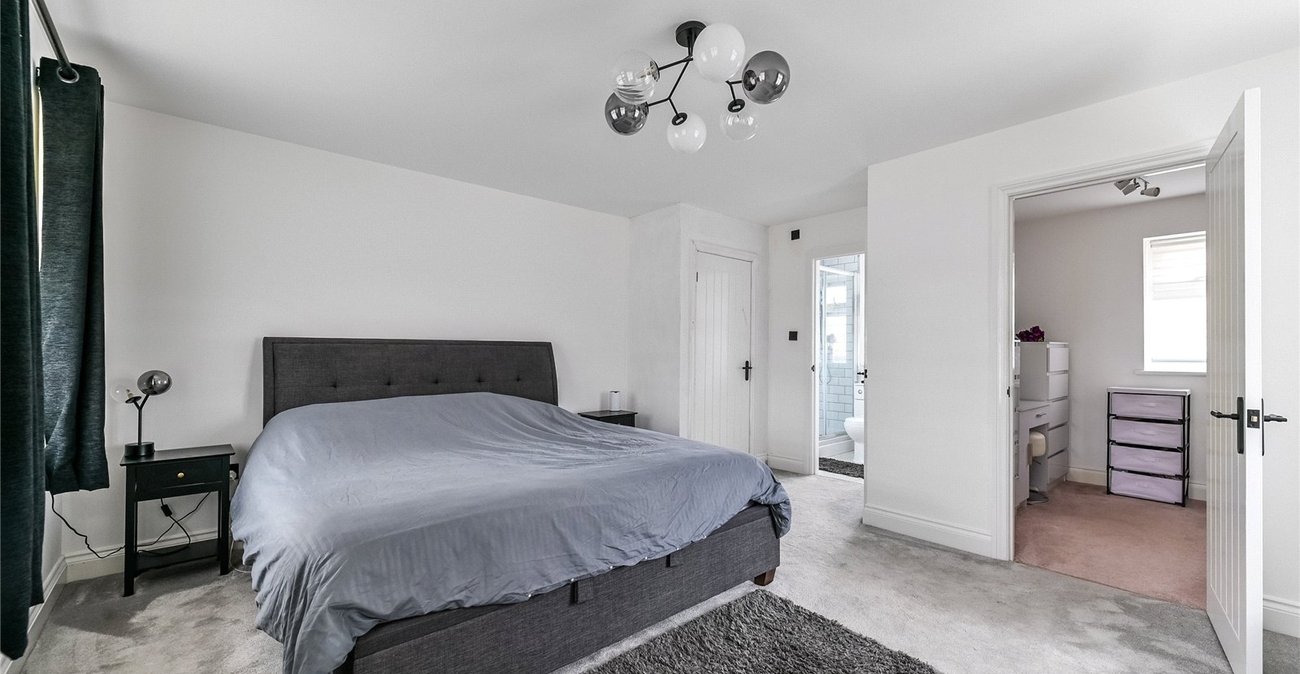 4 bedroom house for sale in Walderslade | Robinson Michael & Jackson