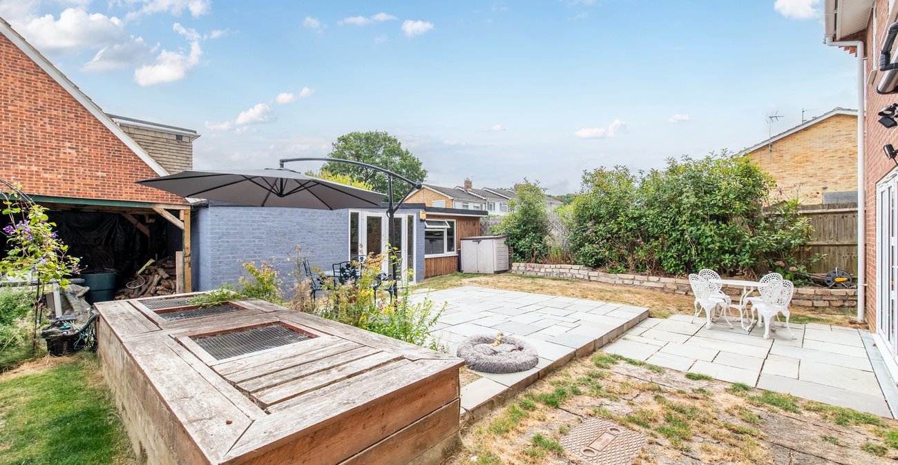 4 bedroom house for sale in Walderslade | Robinson Michael & Jackson
