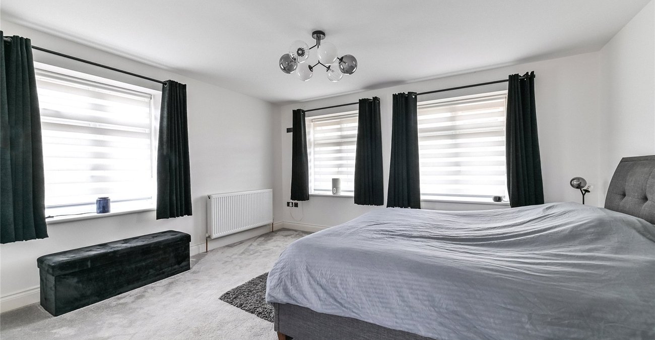 4 bedroom house for sale in Walderslade | Robinson Michael & Jackson