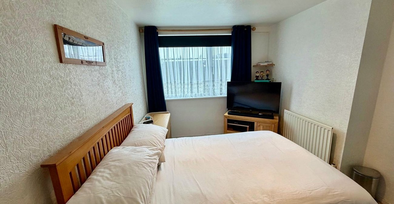 3 bedroom house for sale in Plumstead | Robinson Jackson