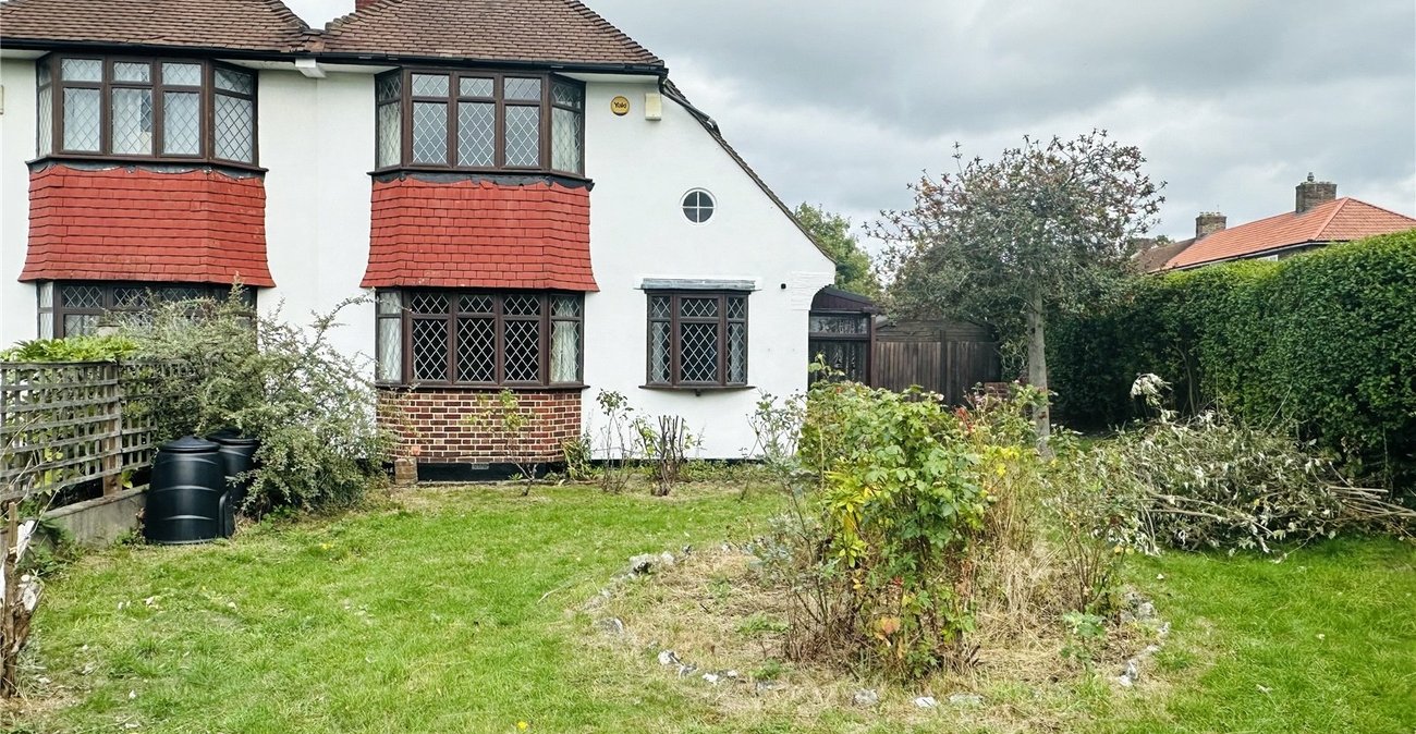 3 bedroom house for sale in Bromley | Robinson Jackson