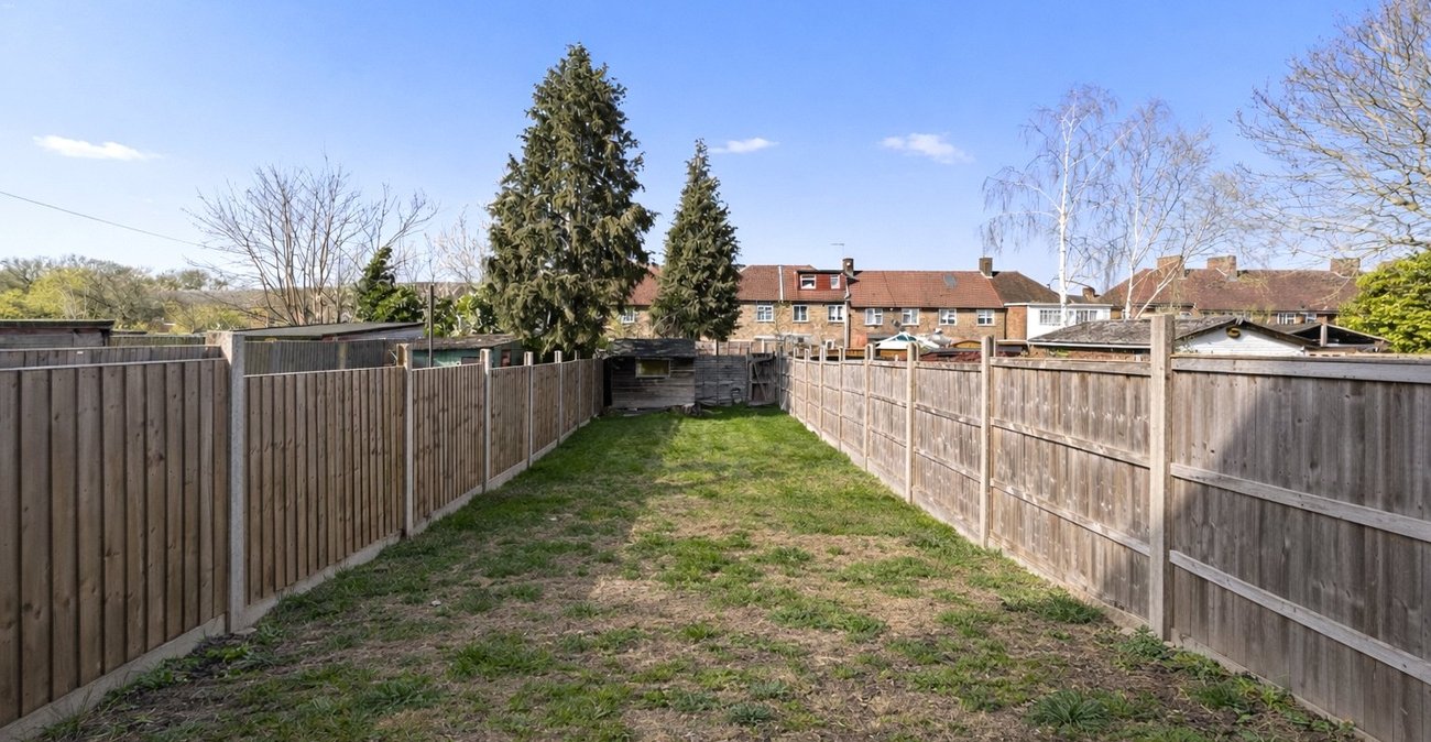 3 bedroom house for sale in Bromley | Robinson Jackson