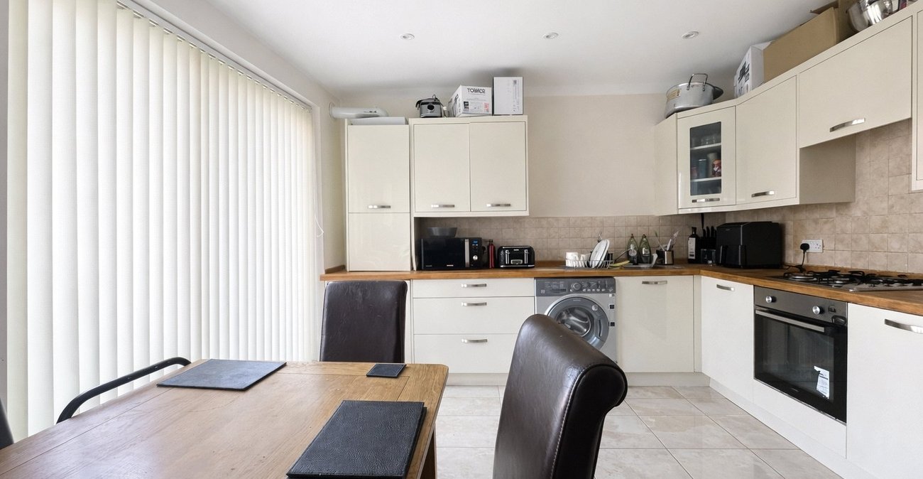 3 bedroom house for sale in Bromley | Robinson Jackson